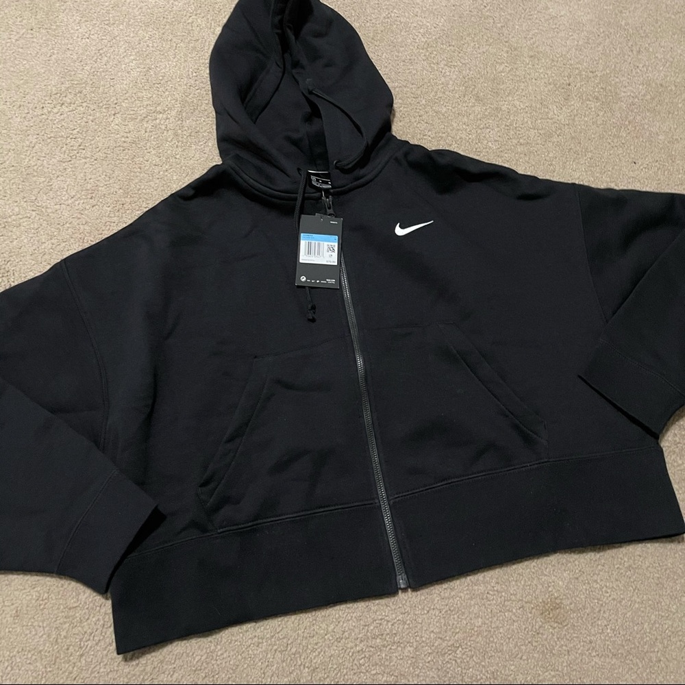 Women’s Cropped Nike Zip up